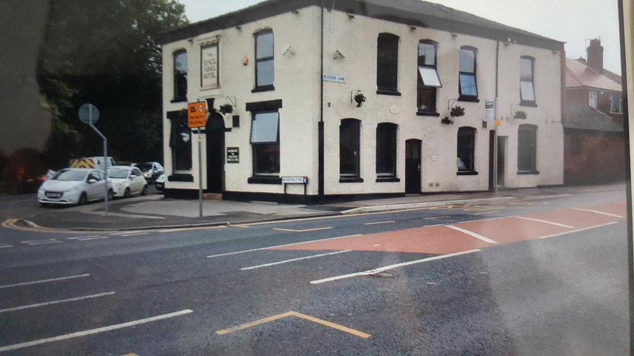 Kings Arms Hotel Farnworth Luaran gambar